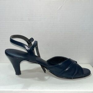 Navy blue Citations heals (Made in USA)